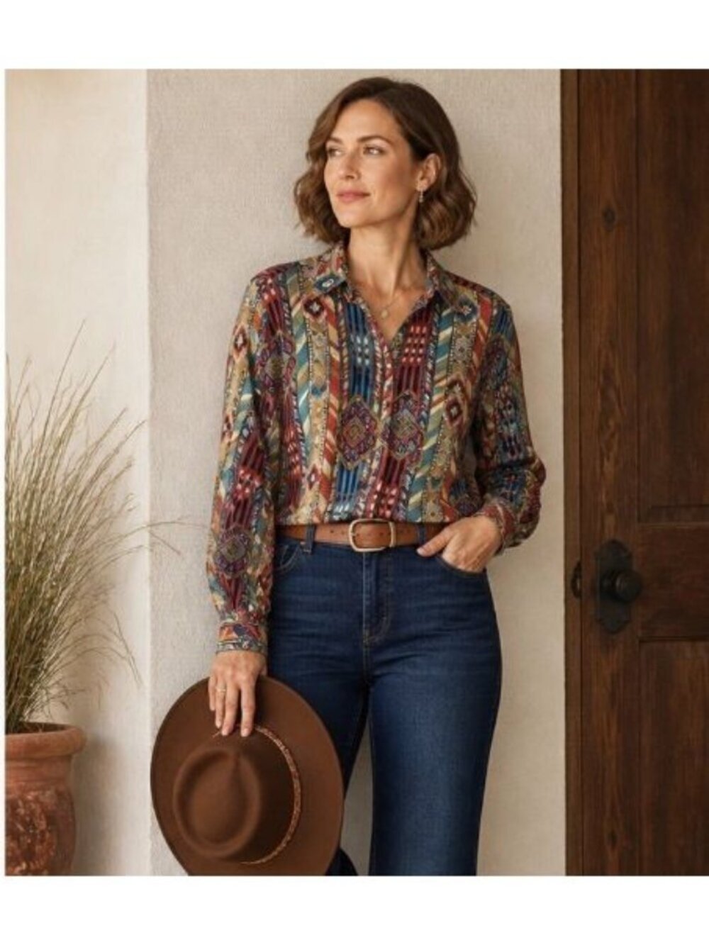 RED ROVER Womens LARGE Button Shirt Long Sleeve Southwestern Aztec Geometric